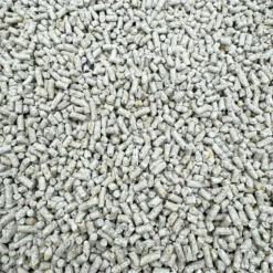 GreenCat Plus lettiera vegetale e agglomerante per gatti Cereali e erba medica