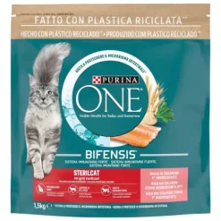 Purina One Cat Sterilised Bifensis ricco di Salmone